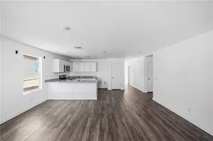 2400 Tapatio Dr, Bullhead City, AZ 86442 - Photo 7