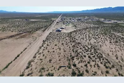 Lot 3 South Teddy Roosevelt Road, Golden Valley, AZ 86413 - Photo 3