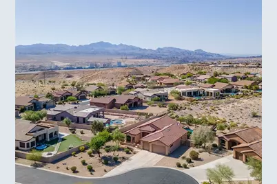 2746 Sidewheel Drive, Bullhead City, AZ 86429 - Photo 69