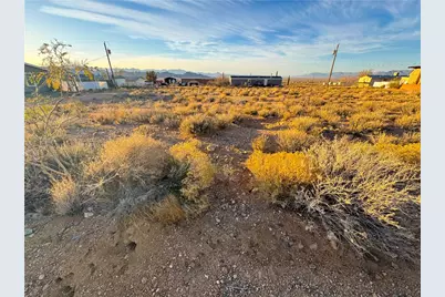 9299 N Bridlebit Avenue, Kingman, AZ 86401 - Photo 3