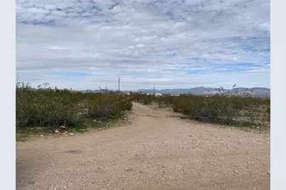 000 Chuar/Elfrida, Golden Valley, AZ 86413 - Photo 5