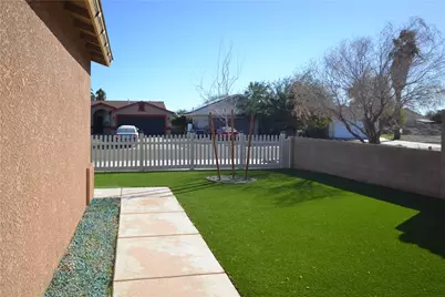 9927 S Phoenix Drive, Mohave Valley, AZ 86440 - Photo 5