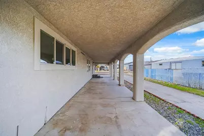 1800 Granada Drive, Bullhead City, AZ 86442 - Photo 7