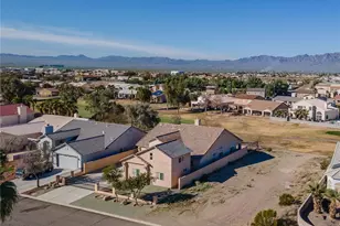 5623 S Desert Lakes Dr, Fort Mohave, AZ 86426 - Photo 9