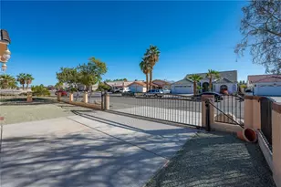 5623 S Desert Lakes Dr, Fort Mohave, AZ 86426 - Photo 17
