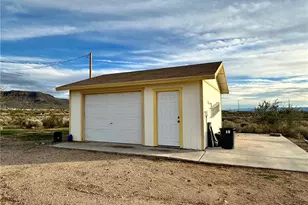 3309 N Bacobi Rd, Golden Valley, AZ 86413 - Photo 27