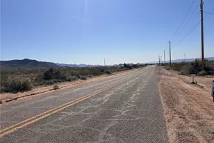 3309 N Bacobi Rd, Golden Valley, AZ 86413 - Photo 3