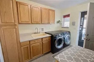 21422 S Appaloosa Rd, Yucca, AZ 86438 - Photo 19