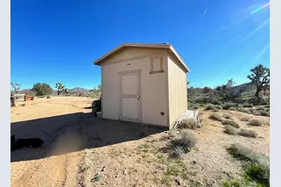 21422 S Appaloosa Road, Yucca, AZ 86438 - Photo 49