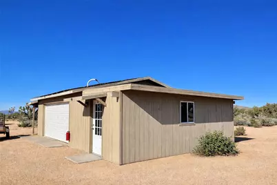 21422 S Appaloosa Road, Yucca, AZ 86438 - Photo 35