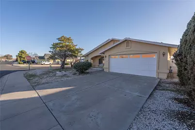 3916 Lindsey Avenue, Kingman, AZ 86409 - Photo 5