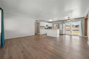 200 Lee Ave, Bullhead City, AZ 86429 - Photo 17