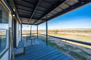 1071 S Estrella Rd, Golden Valley, AZ 86413 - Photo 33