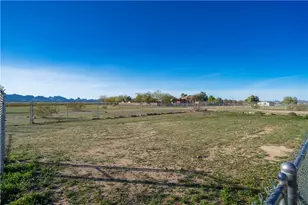 1071 S Estrella Rd, Golden Valley, AZ 86413 - Photo 39