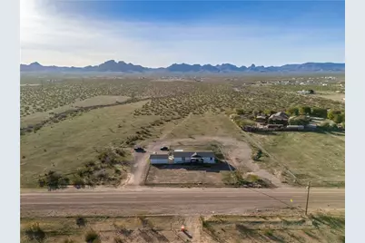 1071 S Estrella Road, Golden Valley, AZ 86413 - Photo 43