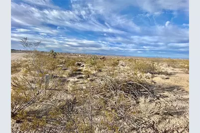 1015 E Meadview Boulevard #1, Meadview, AZ 86444 - Photo 3