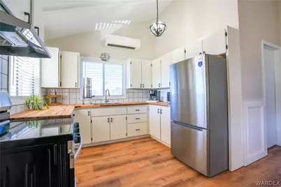 16548 N Kitmit Drive, Dolan Springs, AZ 86441 - Photo 7