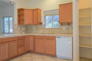 1048 Ramar Rd, Bullhead City, AZ 86442 - Photo 5