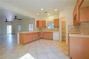 1048 Ramar Rd, Bullhead City, AZ 86442 - Photo 7