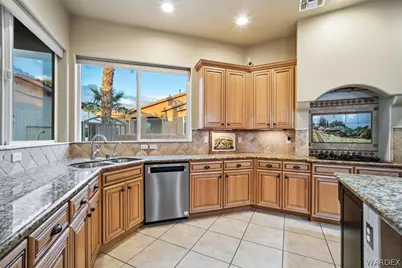 2255 Jo Ann Avenue, Bullhead City, AZ 86442 - Photo 17