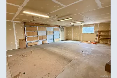 2737 Karen Avenue, Kingman, AZ 86401 - Photo 31