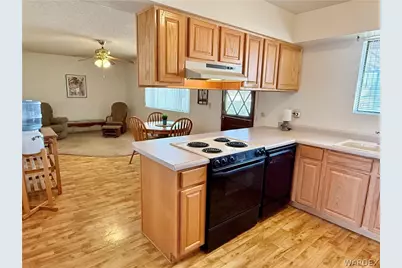 2737 Karen Avenue, Kingman, AZ 86401 - Photo 11