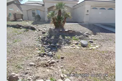 2064 E Desert Lakes Drive, Fort Mohave, AZ 86426 - Photo 9