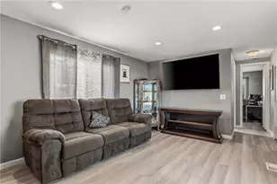 1876 Oliver Dr, Bullhead City, AZ 86442 - Photo 7