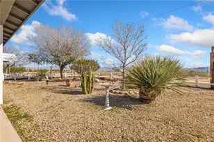 495 S Lochiel Rd, Golden Valley, AZ 86413 - Photo 41