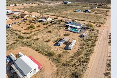 495 S Lochiel Road, Golden Valley, AZ 86413 - Photo 61