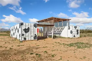 495 S Lochiel Rd, Golden Valley, AZ 86413 - Photo 47