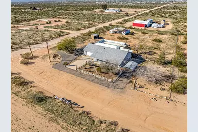 495 S Lochiel Road, Golden Valley, AZ 86413 - Photo 59