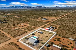 495 S Lochiel Rd, Golden Valley, AZ 86413 - Photo 1