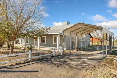 495 S Lochiel Road, Golden Valley, AZ 86413 - Photo 7