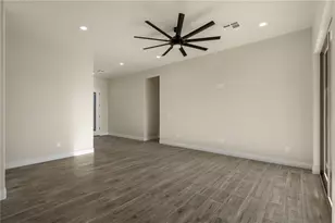 971 Athens Ct, Bullhead City, AZ 86429 - Photo 9