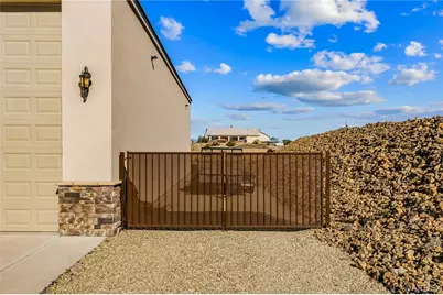 2261 E Jamie Road, Fort Mohave, AZ 86426 - Photo 9