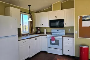 20063 S Dale Evans Rd, Yucca, AZ 86438 - Photo 7