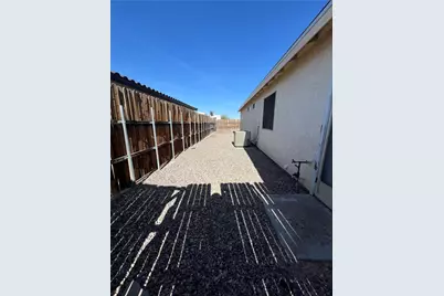 9762 S Kingman Drive, Mohave Valley, AZ 86440 - Photo 15