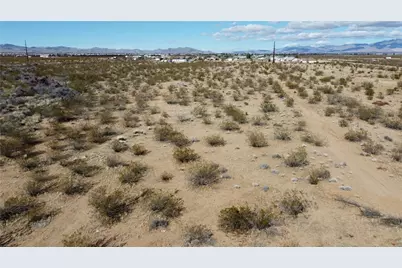 Lot B W Diabase, Golden Valley, AZ 86413 - Photo 5