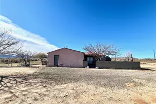7448 N Maggie Way, Kingman, AZ 86409 - Photo 3