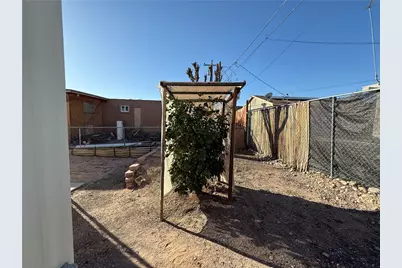 1801 Clearwater Drive, Bullhead City, AZ 86442 - Photo 21