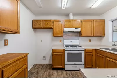 1709 Ash Avenue, Bullhead City, AZ 86442 - Photo 19