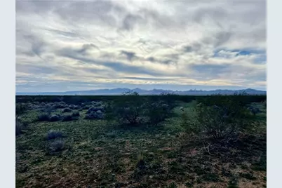 000 W Double B Ranch Drive, Golden Valley, AZ 86413 - Photo 3