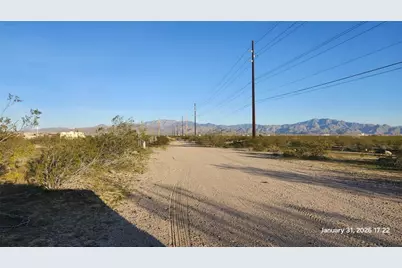 215-11-221 Quartzite Drive, Golden Valley, AZ 86413 - Photo 3