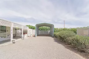 490 N Moon Mountain Ave, Quartzsite, AZ 85346 - Photo 27