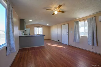 6892 Concho Drive, Dolan Springs, AZ 86441 - Photo 17