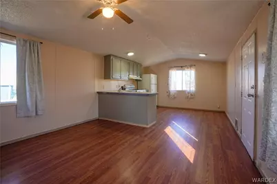 6892 Concho Drive, Dolan Springs, AZ 86441 - Photo 9