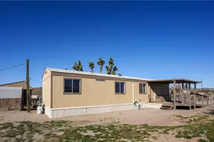 6892 Concho Dr, Dolan Springs, AZ 86441 - Photo 1