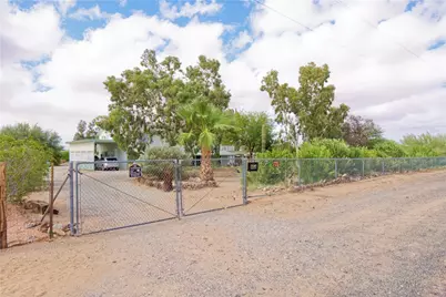 25388 Pendleton Way, Bouse, AZ 85325 - Photo 53