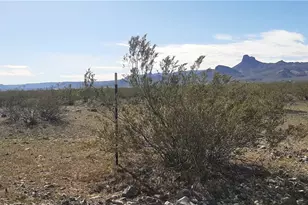 000 Quartzite Dr, Golden Valley, AZ 86413 - Photo 1